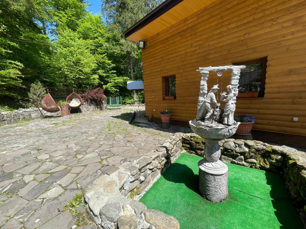 Grunok (Adults Only) Hotell Pilipets Exteriör bild
