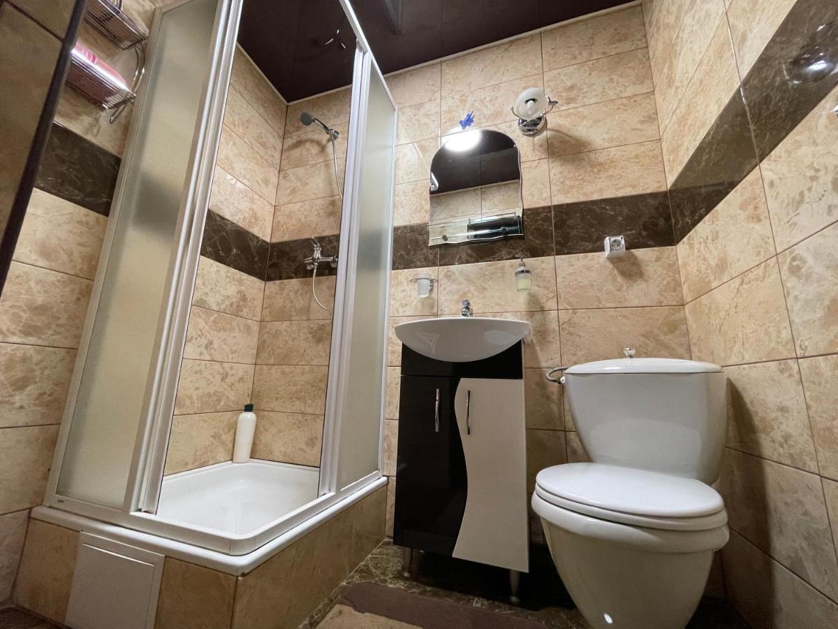 Grunok (Adults Only) Hotell Pilipets Exteriör bild