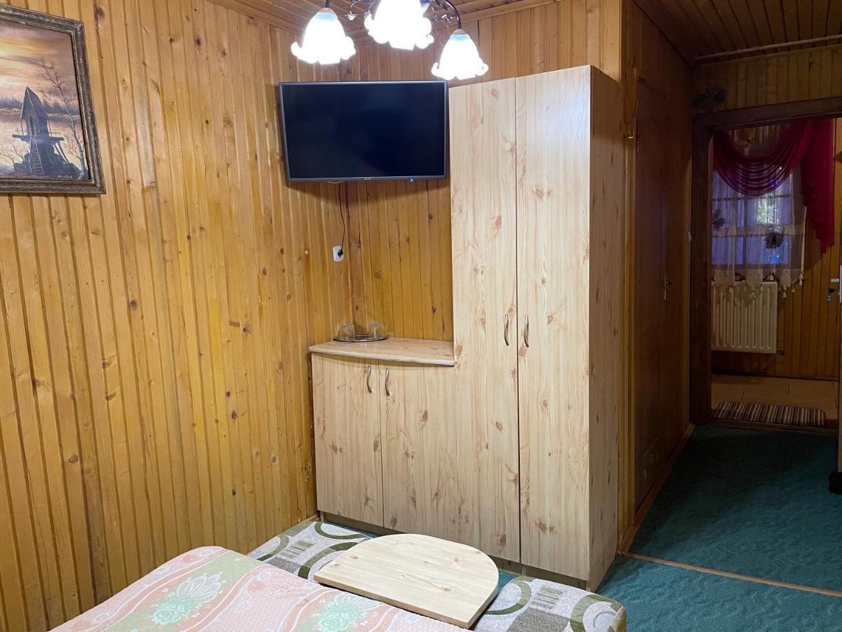 Grunok (Adults Only) Hotell Pilipets Exteriör bild