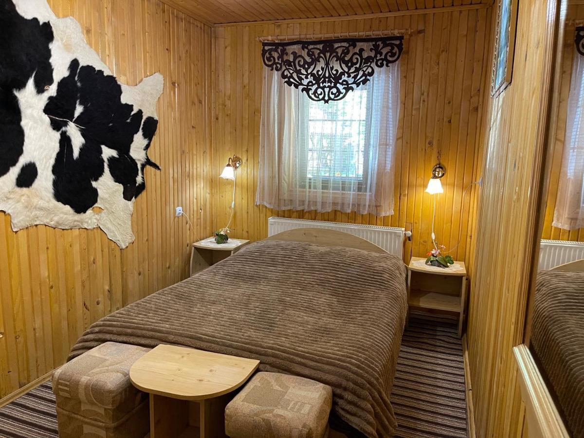 Grunok (Adults Only) Hotell Pilipets Exteriör bild